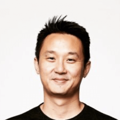 IAN LEE